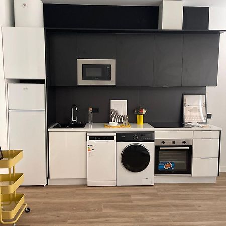 Exyca Metropolitano Apartment Madrid Ngoại thất bức ảnh