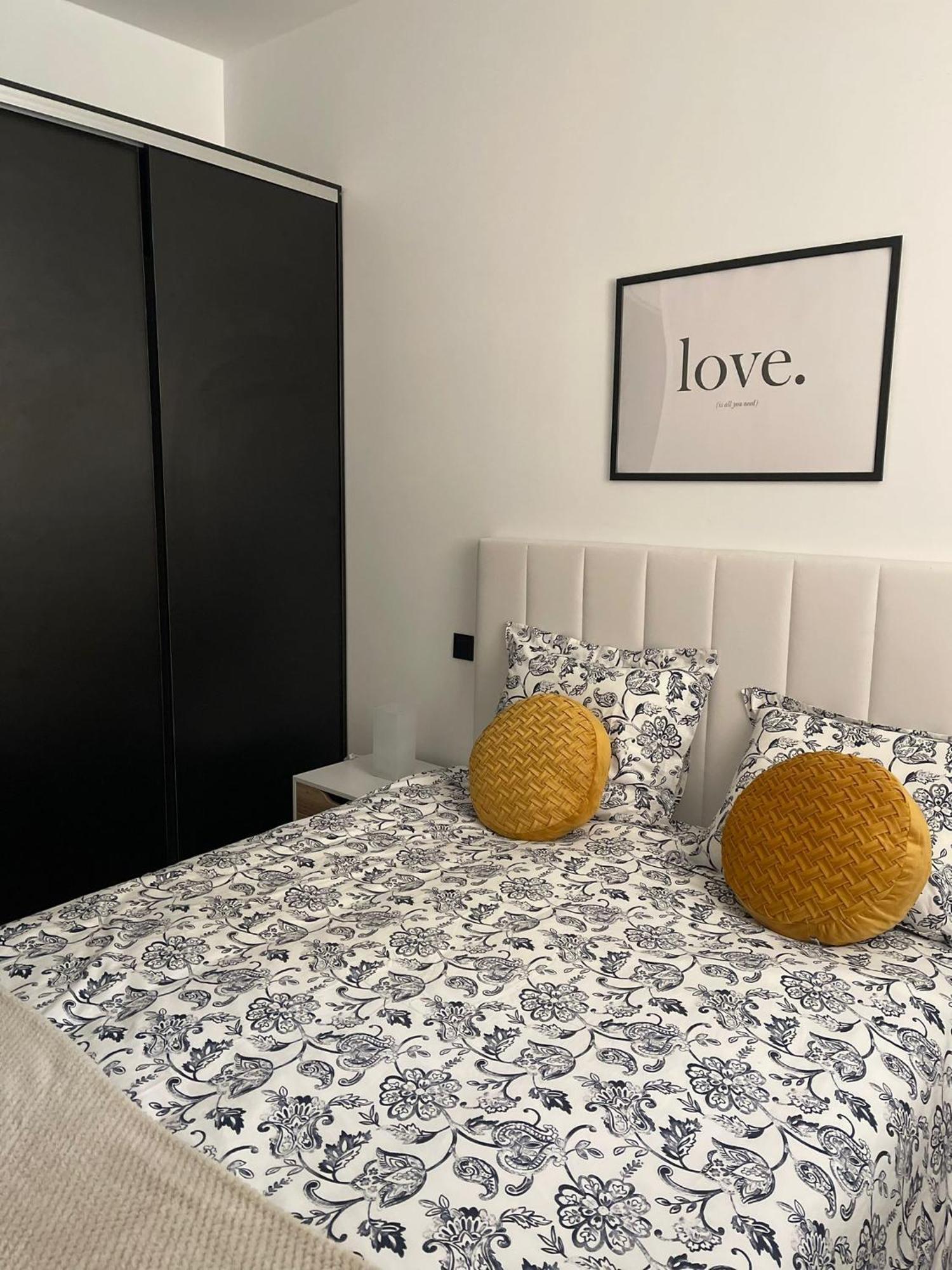 Exyca Metropolitano Apartment Madrid Ngoại thất bức ảnh